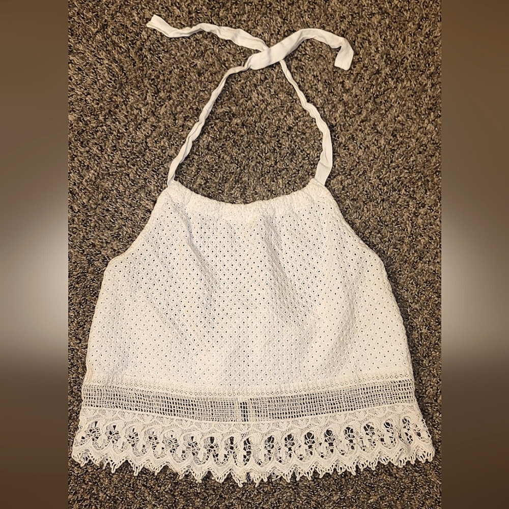 White crop top